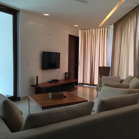 Calem Grove Hotel Candolim Exterior foto