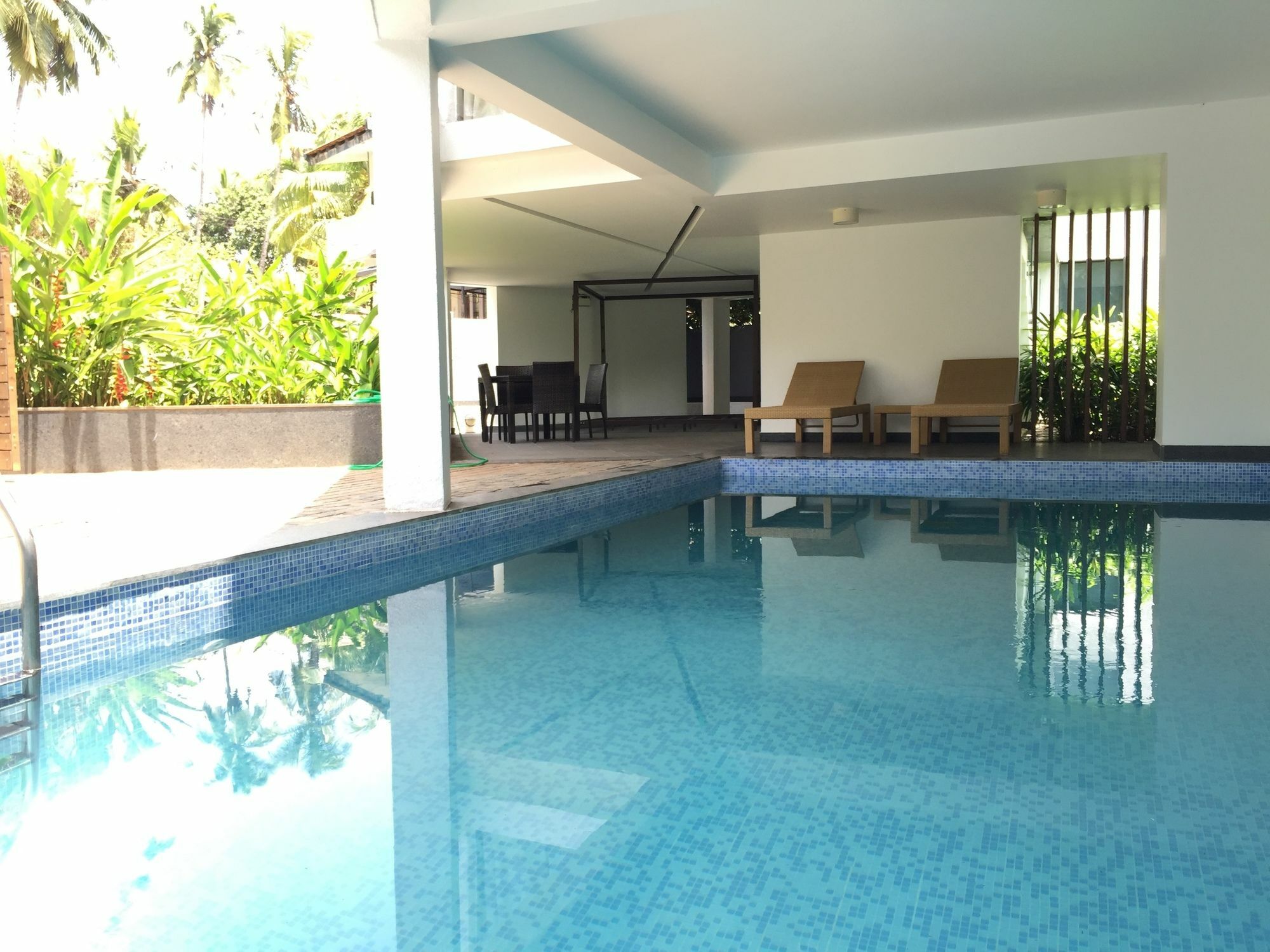 Calem Grove Hotel Candolim Exterior foto